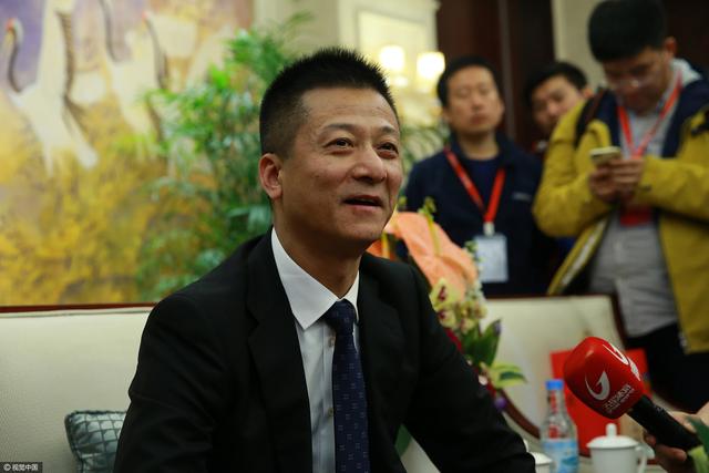 连大小便都控制不住了。